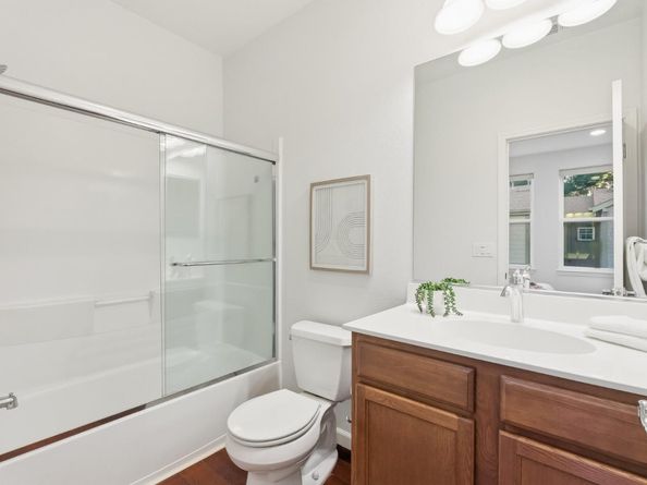 203 Peppermint Tree Terrace 8, Sunnyvale CA 94086