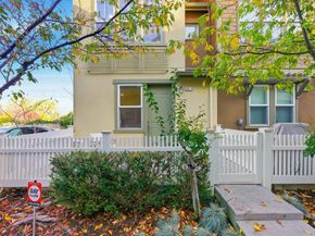 203 Peppermint Tree Terrace 8, Sunnyvale CA 94086