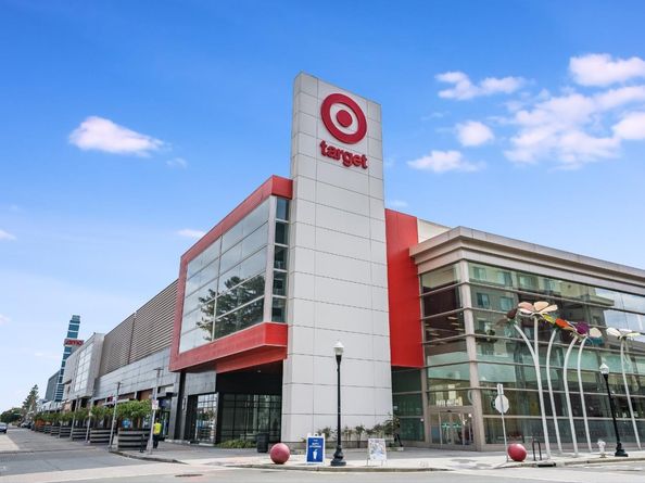 203 Peppermint Tree Terrace 8, Sunnyvale CA 94086