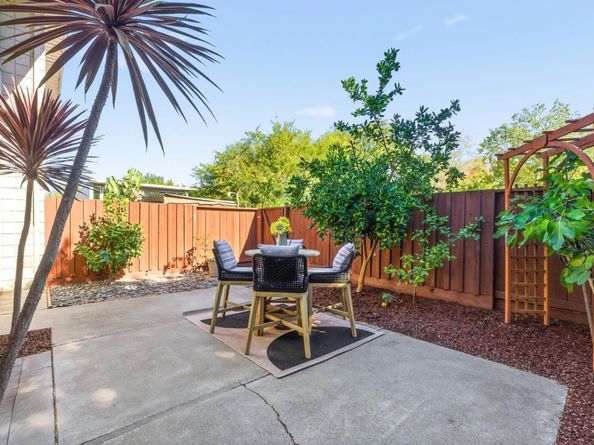 1101 Pomeroy Avenue, Santa Clara CA 95051