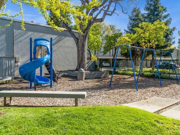 1101 Pomeroy Avenue, Santa Clara CA 95051