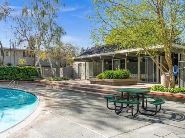 1101 Pomeroy Avenue, Santa Clara CA 95051