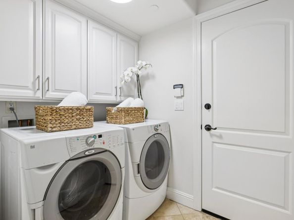 2138 Avy Avenue, Menlo Park CA 94025