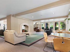 305 Tradewinds Drive 5, San Jose CA 95123