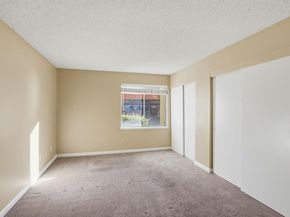 305 Tradewinds Drive 5, San Jose CA 95123