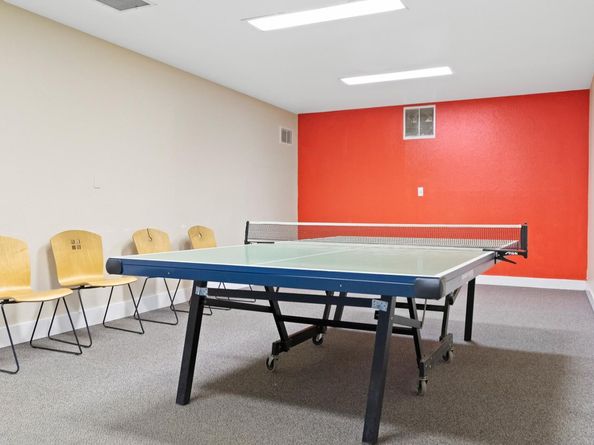 305 Tradewinds Drive 5, San Jose CA 95123