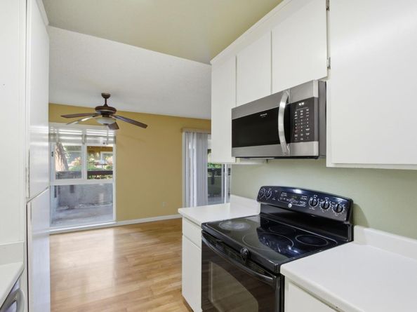 305 Tradewinds Drive 5, San Jose CA 95123