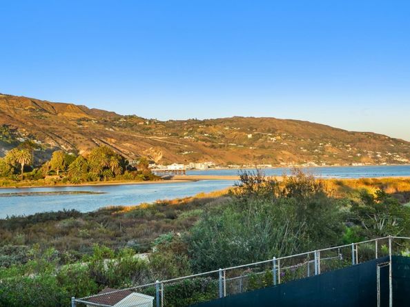 23349 Malibu Colony Road, Malibu CA 90265