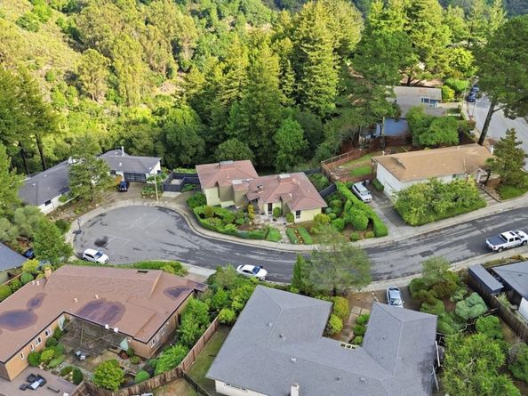 5870 Balmoral Drive, Oakland CA 94619