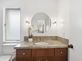 5870 Balmoral Drive, Oakland CA 94619