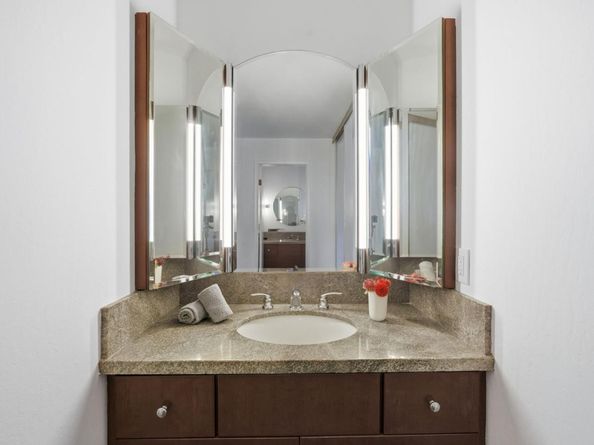 5870 Balmoral Drive, Oakland CA 94619