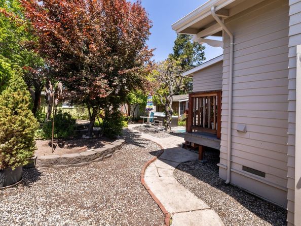 113 Washburn Avenue, Santa Cruz CA 95060