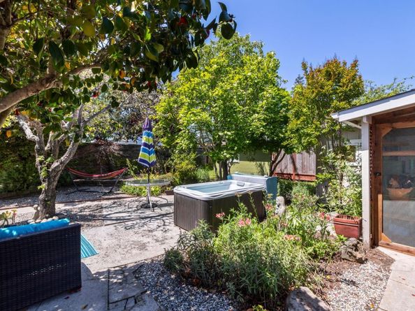 113 Washburn Avenue, Santa Cruz CA 95060