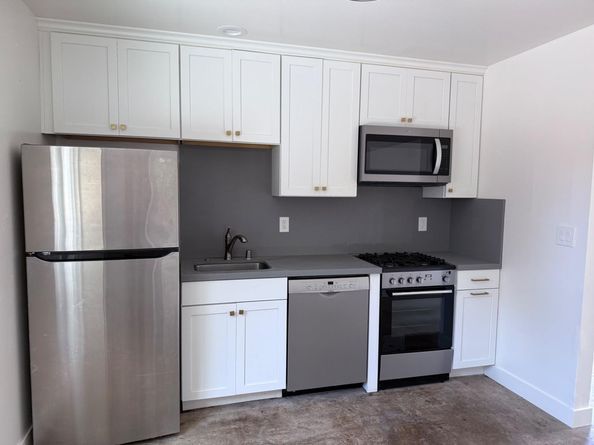 124 Winfield Way, Aptos CA 95003