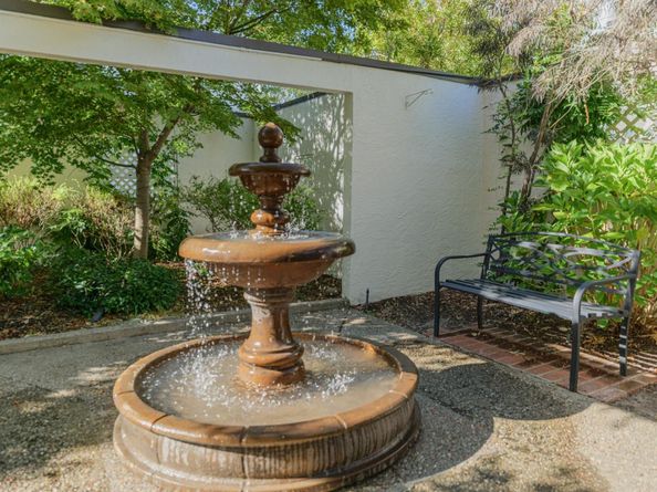 1919 Alameda De Las Pulgas 26, San Mateo CA 94403