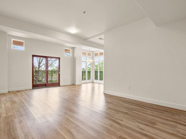 200 Sheridan 304, Palo Alto CA 94306