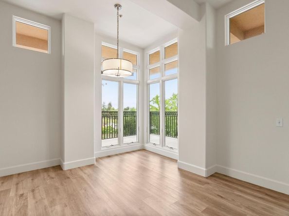 200 Sheridan 304, Palo Alto CA 94306