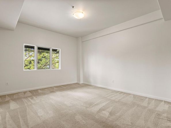 200 Sheridan 304, Palo Alto CA 94306