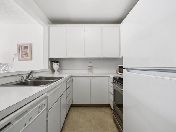 1550 Frontera Way 118, Millbrae CA 94030