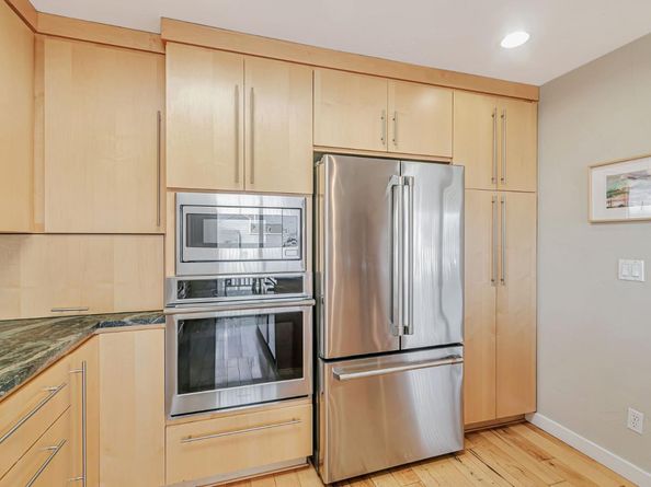 5080 Garnet Street, Capitola CA 95010