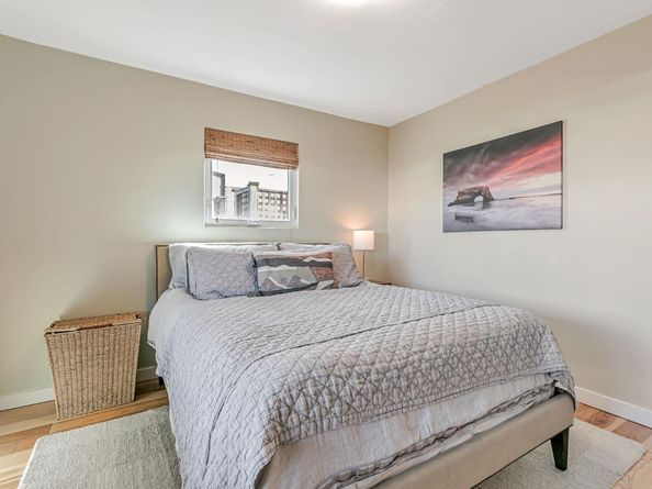 5080 Garnet Street, Capitola CA 95010