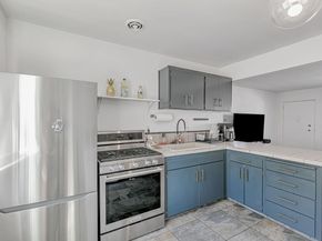 5080 Garnet Street, Capitola CA 95010