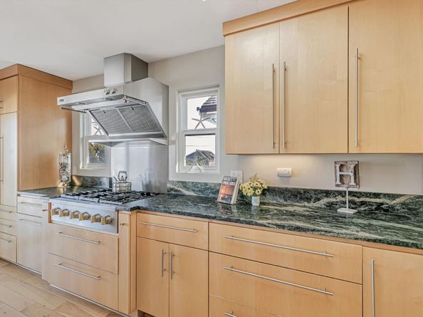 5080 Garnet Street, Capitola CA 95010