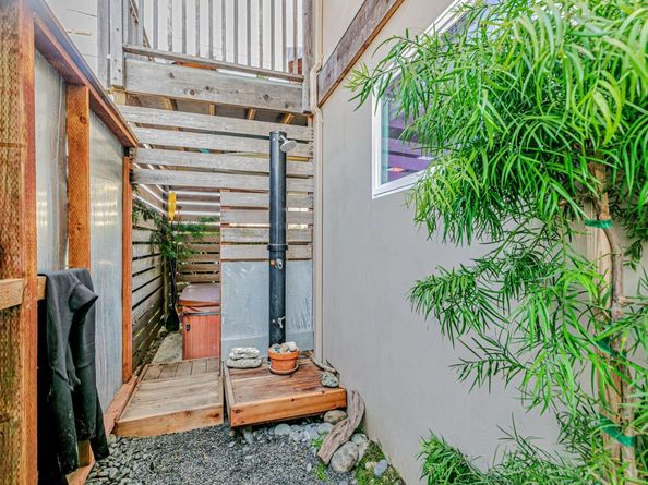 5080 Garnet Street, Capitola CA 95010