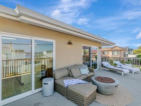 5080 Garnet Street, Capitola CA 95010