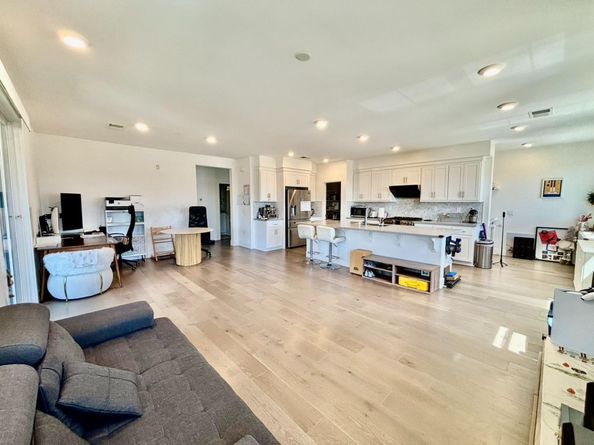 29464 Urbia Way, Hayward CA 94544