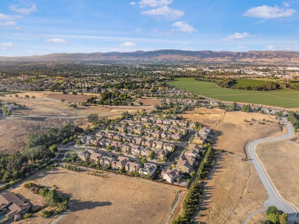 5807 Casita Way, Gilroy CA 95020