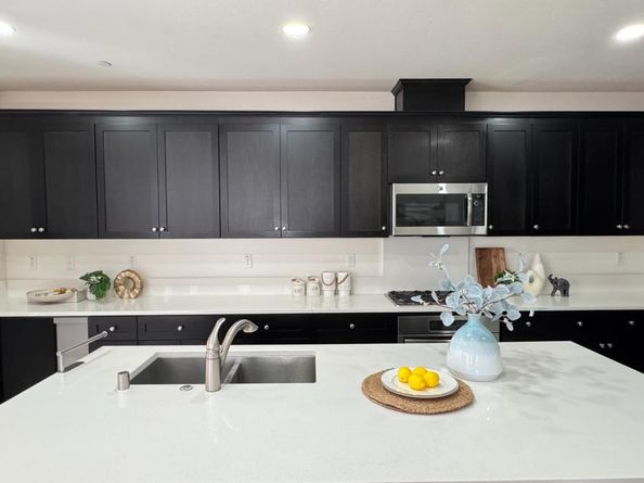 398 Expedition Lane, Milpitas CA 95035