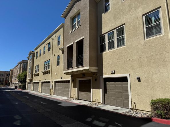 398 Expedition Lane, Milpitas CA 95035