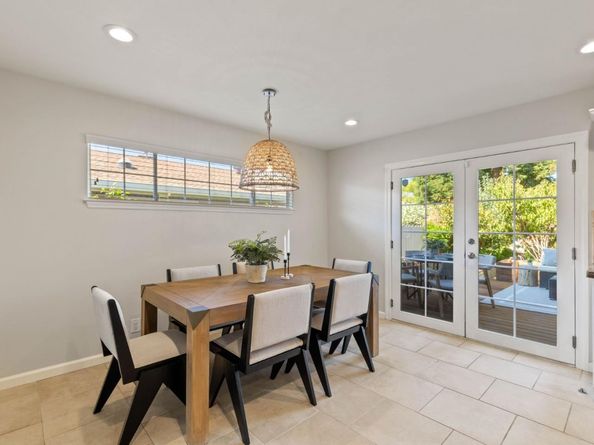 1125 Virginia Avenue, Redwood City CA 94061