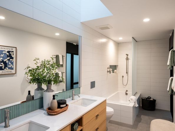 12698 La Cresta Drive, Los Altos Hills CA 94022