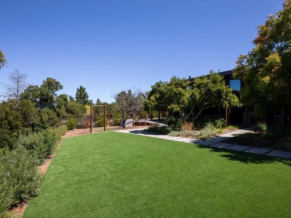 12698 La Cresta Drive, Los Altos Hills CA 94022