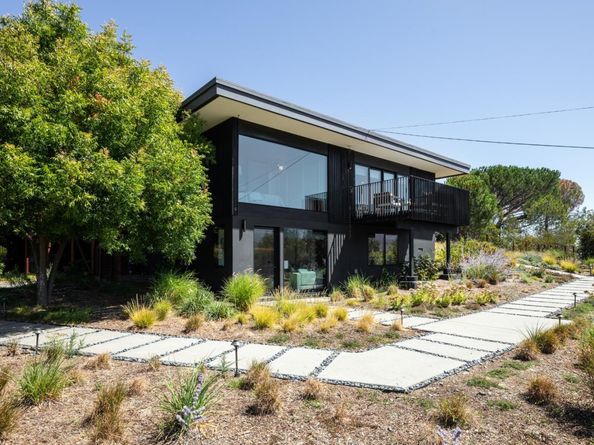 12698 La Cresta Drive, Los Altos Hills CA 94022