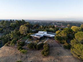 12698 La Cresta Drive, Los Altos Hills CA 94022