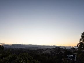 12698 La Cresta Drive, Los Altos Hills CA 94022
