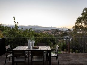 12698 La Cresta Drive, Los Altos Hills CA 94022