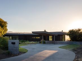 12698 La Cresta Drive, Los Altos Hills CA 94022