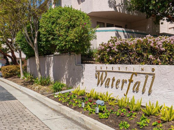 10235 Nile Drive, Cupertino CA 95014