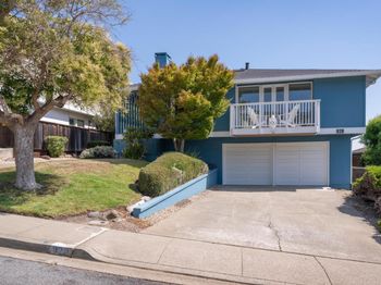 928 Evergreen Way