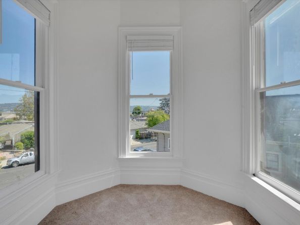 2310 Pacific Avenue, Alameda CA 94501