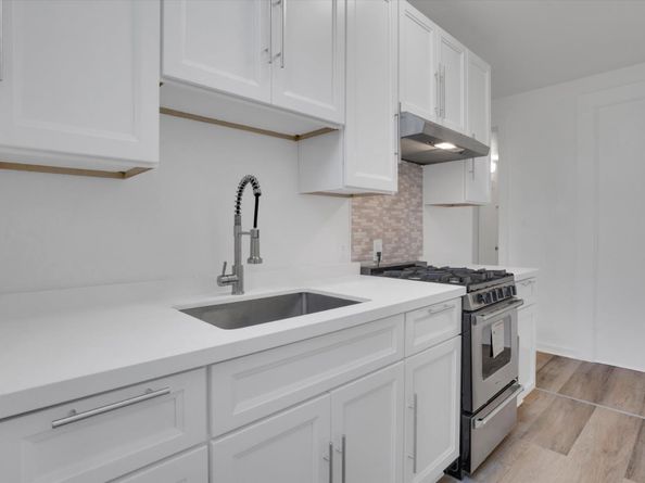 2310 Pacific Avenue, Alameda CA 94501