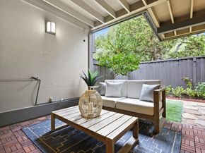 2000 Rock Street 7, Mountain View CA 94043