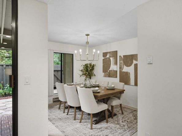 2000 Rock Street 7, Mountain View CA 94043