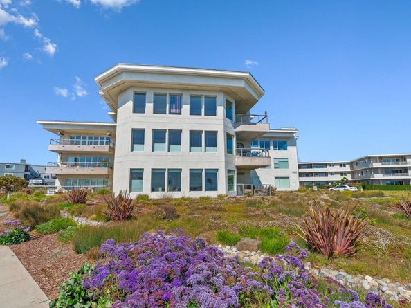 890 West Cliff Drive 8, Santa Cruz CA 95060