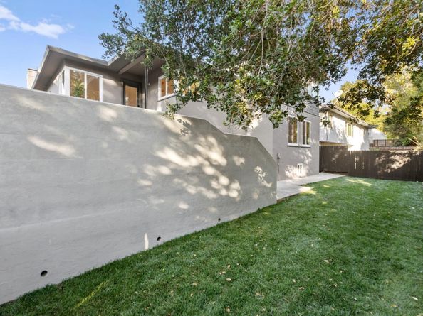3332 Victor Avenue, Oakland CA 94602