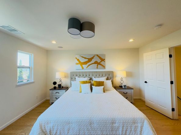 15675 Liberty Street, San Leandro CA 94578